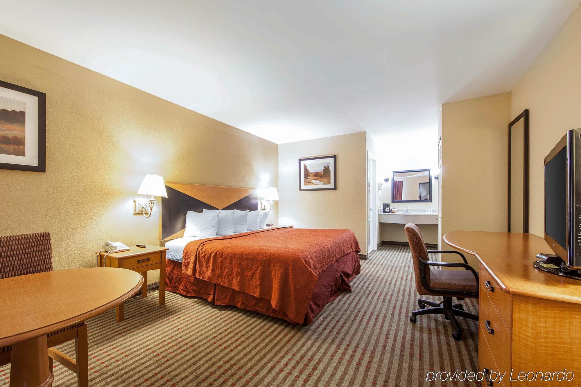 Howard Johnson By Wyndham Chattanooga Lookout Mountain I-24 Exterior photo